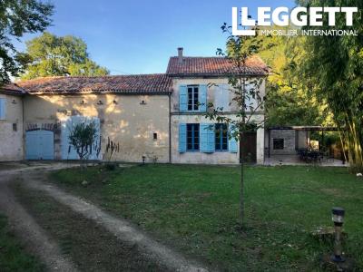 Vente Maison 7 pices BARBEZIEUX-SAINT-HILAIRE 16300