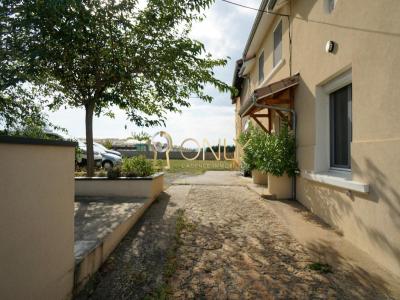 For sale House CHASSELAY  69