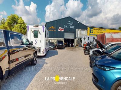 Vente Local commercial GREASQUE 13850
