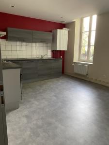 For rent Apartment CHARLEVILLE-MEZIERES 