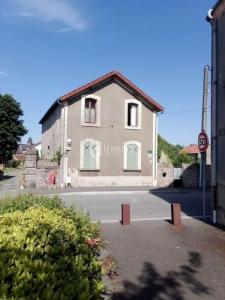For sale House CHENERAILLES  23