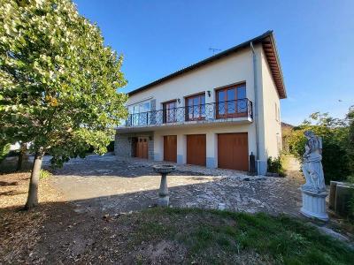Vente Maison 11 pièces MONTROND-LES-BAINS 42210