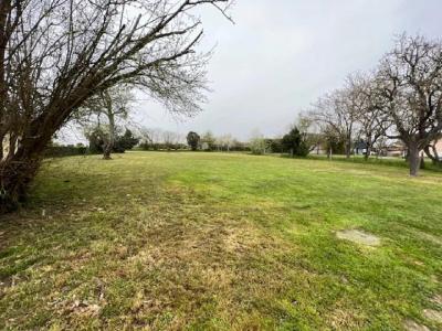 photo For sale Land SEISSAN 32