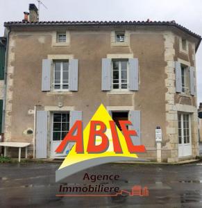 Vente Maison 5 pièces SAINT-MAIXENT-DE-BEUGNE 79160