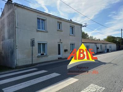 For sale House ILE-D'ELLE  85