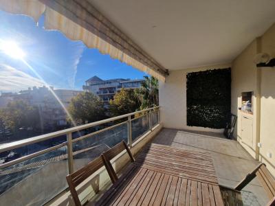 Vente Appartement JUAN-LES-PINS 06160