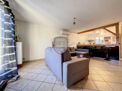 photo For rent House ORANGE 84