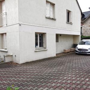 photo For sale Commerce BRIVE-LA-GAILLARDE 19