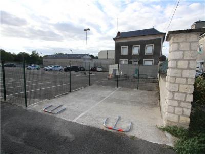 photo For rent Parking BOURGES 18