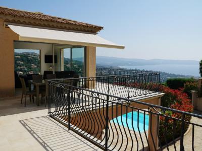 photo Rent for holidays House CAVALAIRE-SUR-MER 83