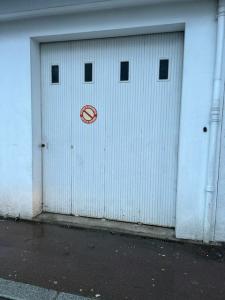photo For rent Parking LISIEUX 14
