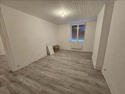 Location Appartement 3 pices GUISE 02120