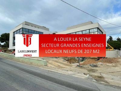 Location Local commercial SEYNE-SUR-MER 83500