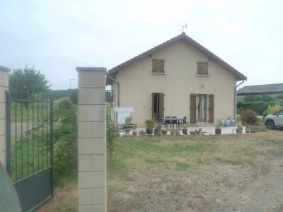 For sale House VILLECOMTAL-SUR-ARROS  32