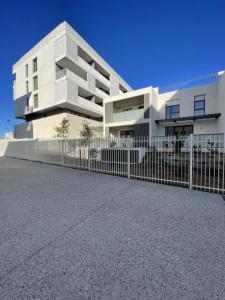 Vente Appartement 4 pices CASTELNAU-LE-LEZ 34170