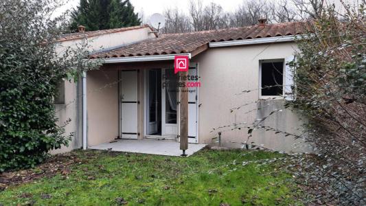 For sale House OZILLAC  17