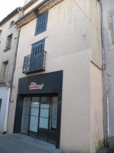 Location Local commercial CARCASSONNE 11000