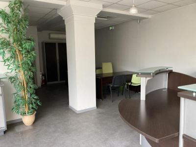 photo For rent Commercial office LIMOGES 87