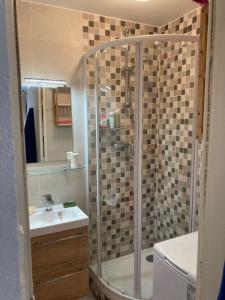 For sale Apartment SIX-FOURS-LES-PLAGES 