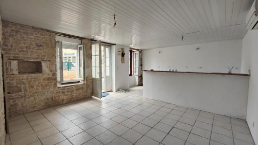 Vente Maison 4 pices RUFFEC 16700