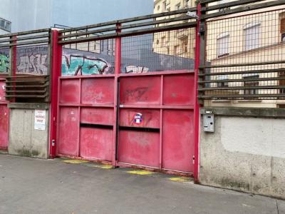 photo For rent Parking SAINT-ETIENNE 42