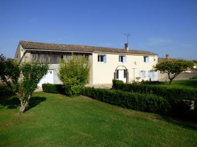 For sale House CHENAC-SAINT-SEURIN-D'UZET  17