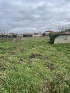 For sale House AMBARES-ET-LAGRAVE 