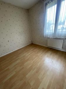 For sale House AMBARES-ET-LAGRAVE 