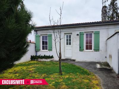 For sale House CUSSAC-FORT-MEDOC  33