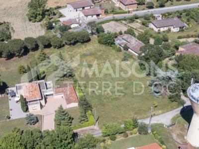 For sale Land CASTELMAUROU  31