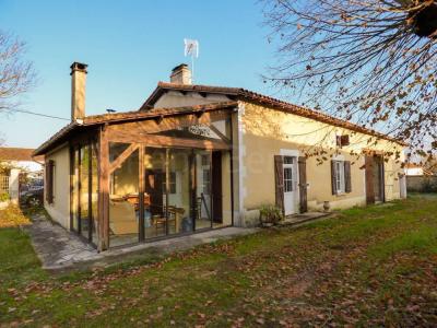 Vente Maison 5 pices CHEF-BOUTONNE 79110