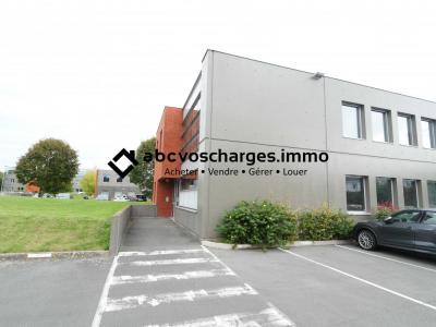 photo For rent Commercial office LAMBERSART 59