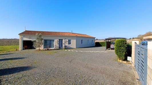 For sale House SAINT-GENIS-DE-SAINTONGE  17