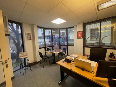 photo For rent Commercial office AGEN 47