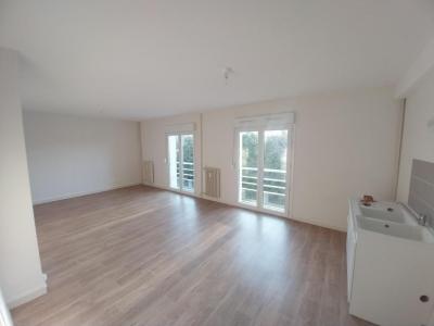 For rent Apartment SAULIEU  21