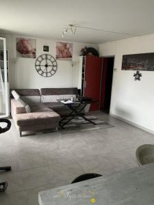 Vente Appartement 4 pices LAMORLAYE 60260
