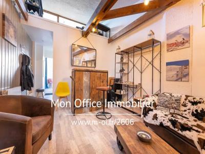 photo For sale Commercial office ORRES 05