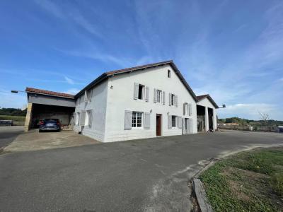 For sale House AMOU  40