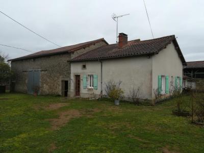 Vente Maison 4 pièces CHAMPNIERS-ET-REILHAC 24360