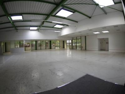 Location Commerce SAINT-THIBAULT-DES-VIGNES 77400