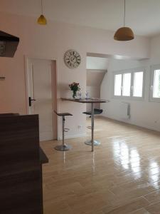 For sale Apartment VINEUIL  41