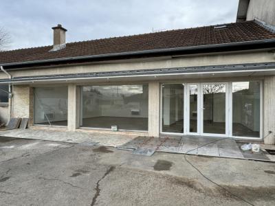 photo For rent Commercial office BESANCON 25