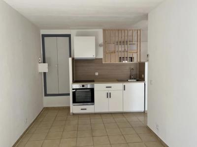 Location Appartement 2 pices CLARENSAC 30870