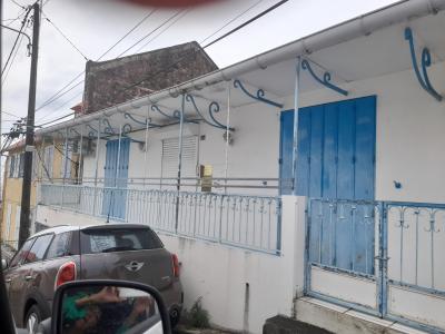 For sale Commerce BASSE-TERRE  971