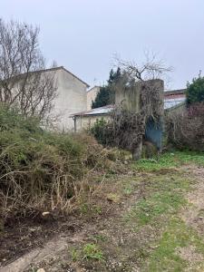 For sale Land GENISSAC  33