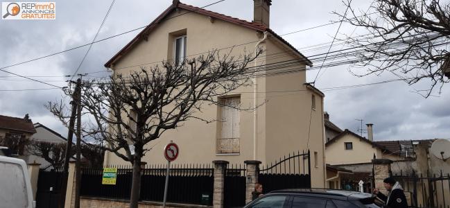 For sale House STAINS PROCHE GARE 93