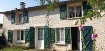 For sale House Saint-jean-d'angely ENTRE ST JEAN DANGELY & NIORT 17400 164 m2 5 rooms