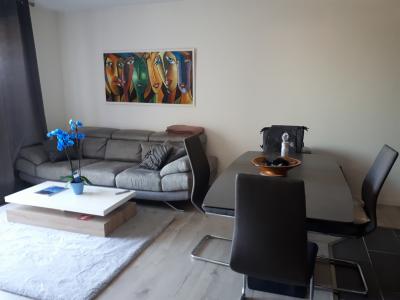 photo For rent Apartment SAINTE-GENEVIEVE-DES-BOIS 91