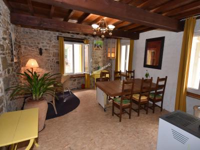 Vente Maison MONTJOI  11