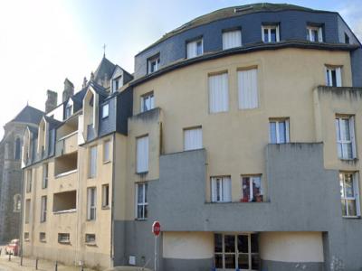 For rent Apartment MAYENNE  53
